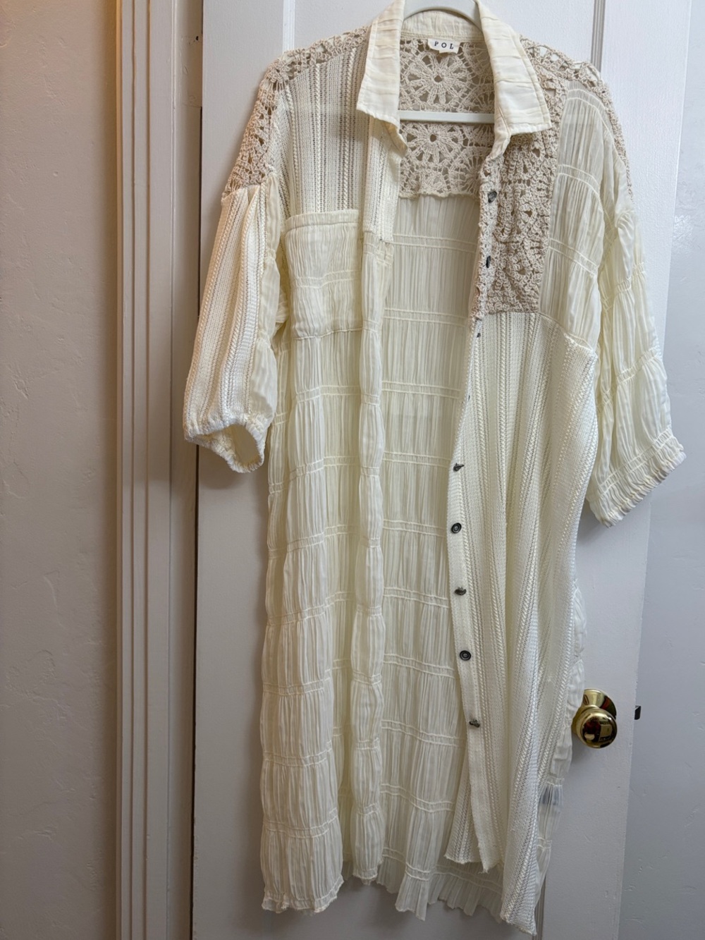 POL cream/ivory crochet and crinkle woven fabric duster